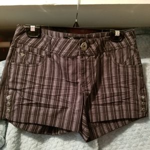 Black stripped shorts